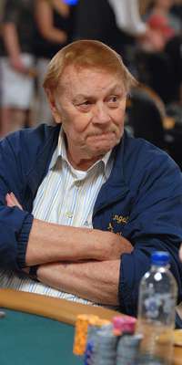 Jerry Buss, American entrepreneur, dies at age 80